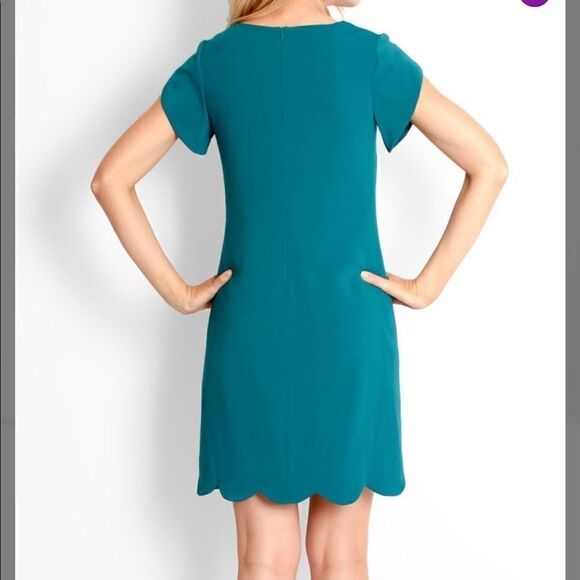 Camilyn Beth | Teal Scalloped Hem The Harbor Silk Cocktail Dress | 4 - Picture 6 of 13